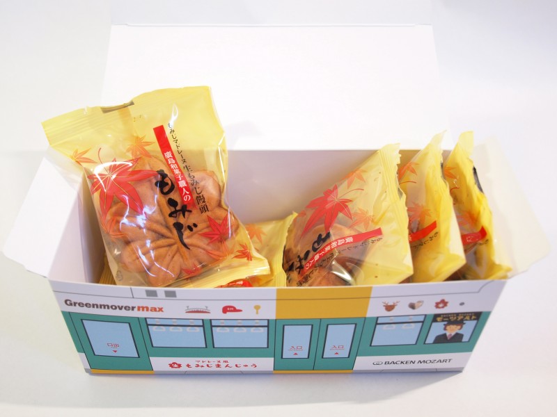 モーツアルトのマドレーヌ風 生もみじまんじゅう