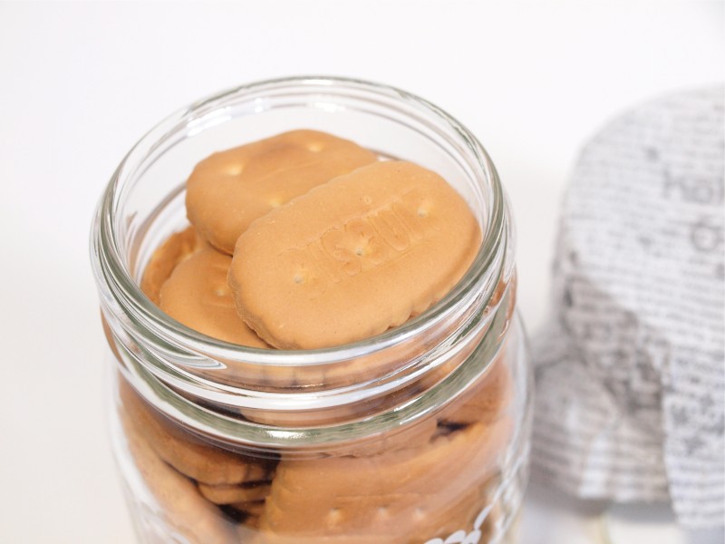 北陸製菓のビスケット hokka60(ホッカ)