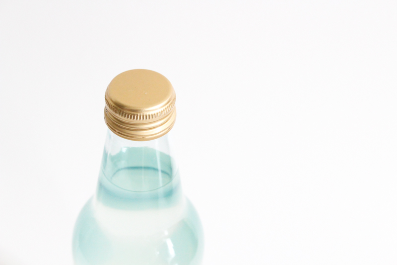 手紙舎と夜長堂のコラボ「渚サイダー」