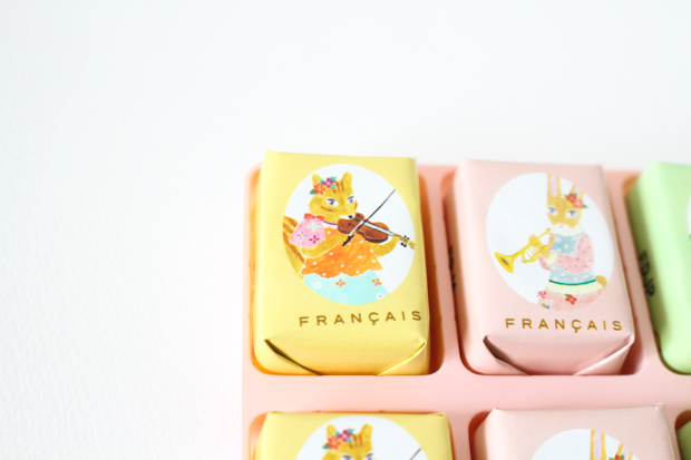 布川愛子さんがイラストを描くフランセのホワイトデー限定パッケージ