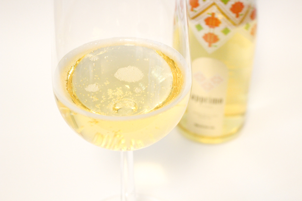 りんごスパークリングジュース「apprimo（アプリモ）」